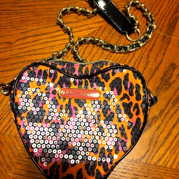 Betsey Johnson Handbags - Betsey johnson crossbody bag Heart shaped colored leopard print